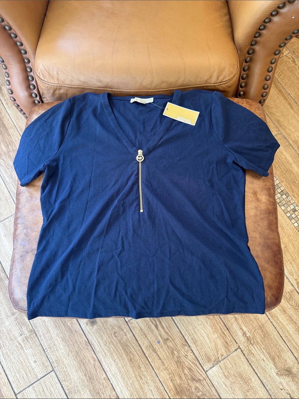 NWT Michael Kors V-neck short sleeve top w/ gold zipper sz XL Midnight Navy Blue